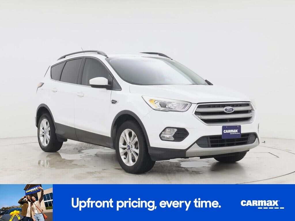 2017 FORD Escape