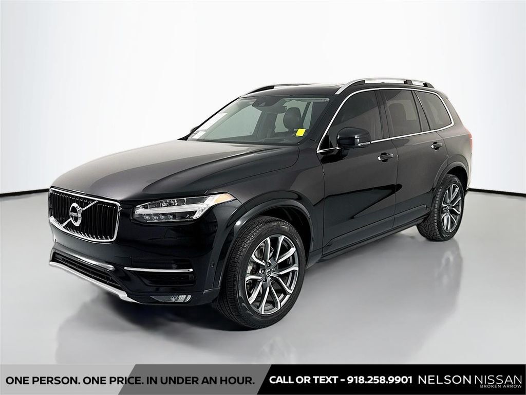2017 VOLVO XC90