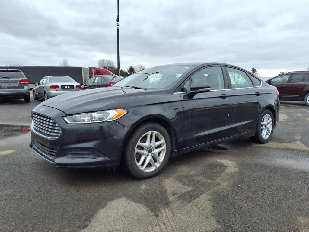 2013 FORD Fusion