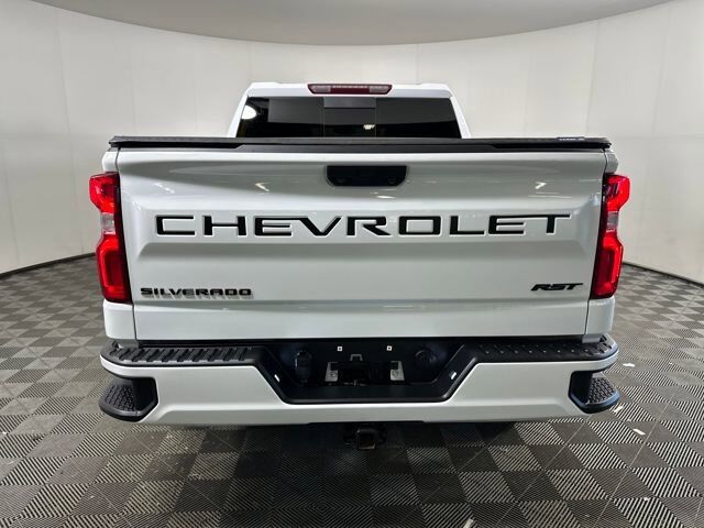 2024 CHEVROLET Silverado