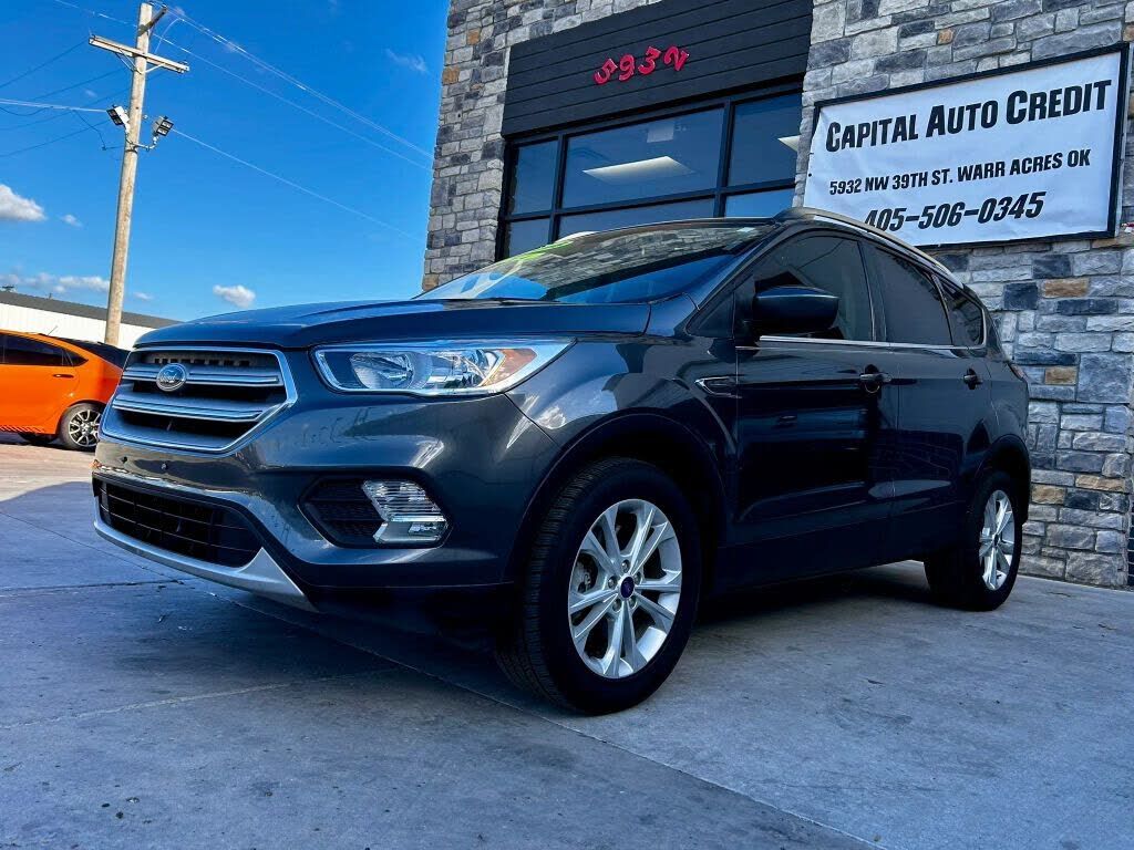2018 FORD Escape