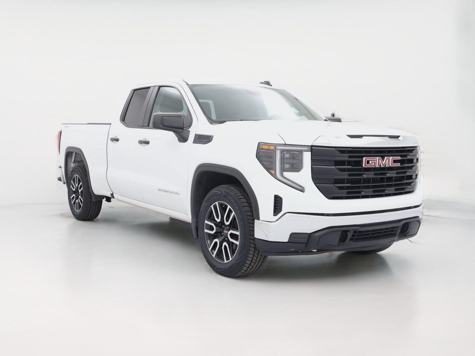 2023 GMC Sierra