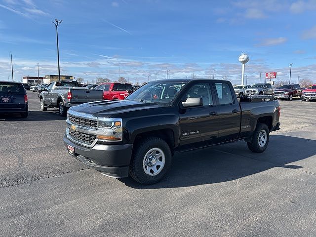 2018 CHEVROLET Silverado