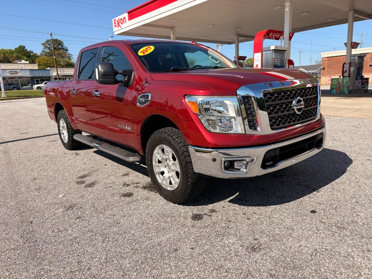 2017 NISSAN Titan