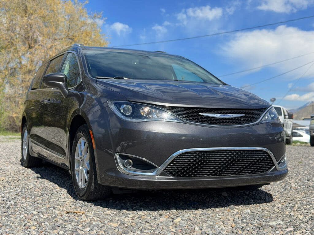 2020 CHRYSLER Pacifica