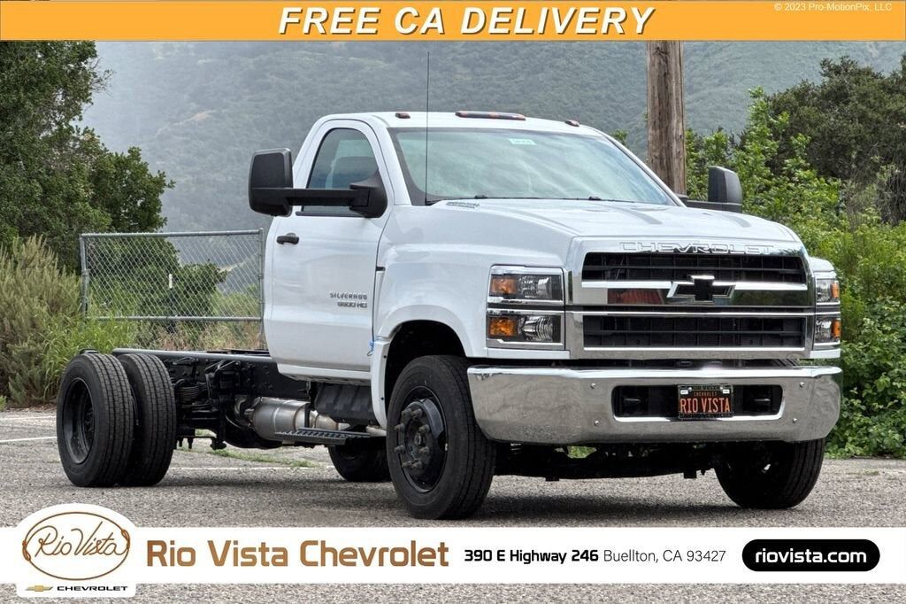 2024 GMC Silverado Medium Duty