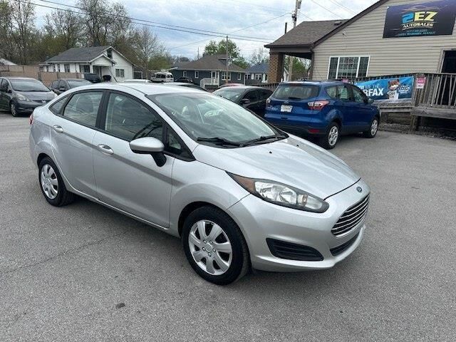 2016 FORD Fiesta