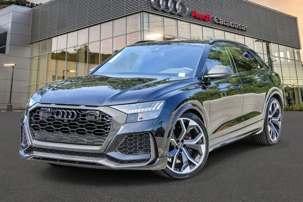 2023 AUDI RS Q8