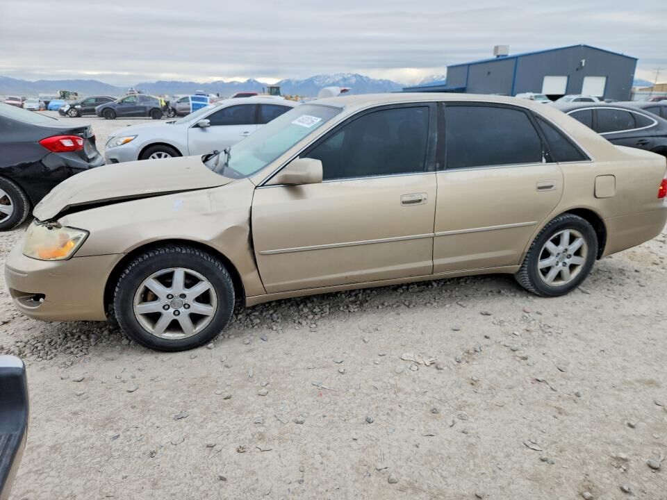 2003 TOYOTA Avalon