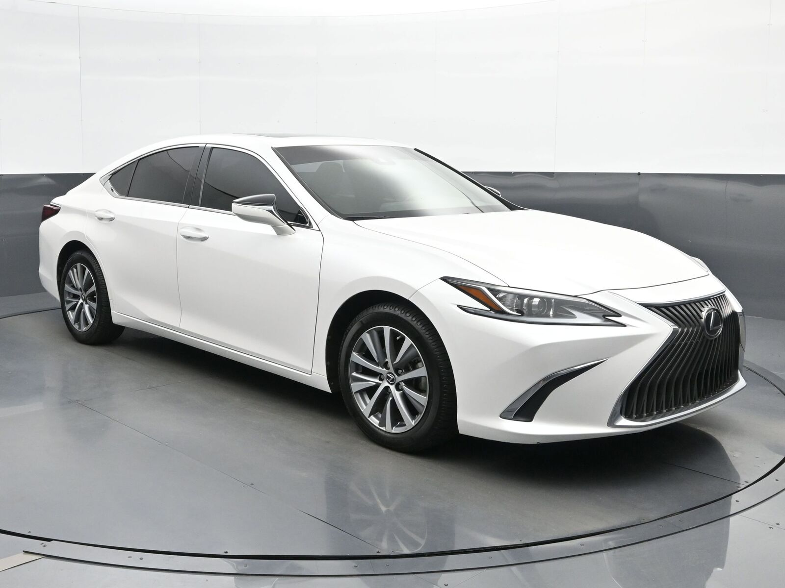 2021 LEXUS ES