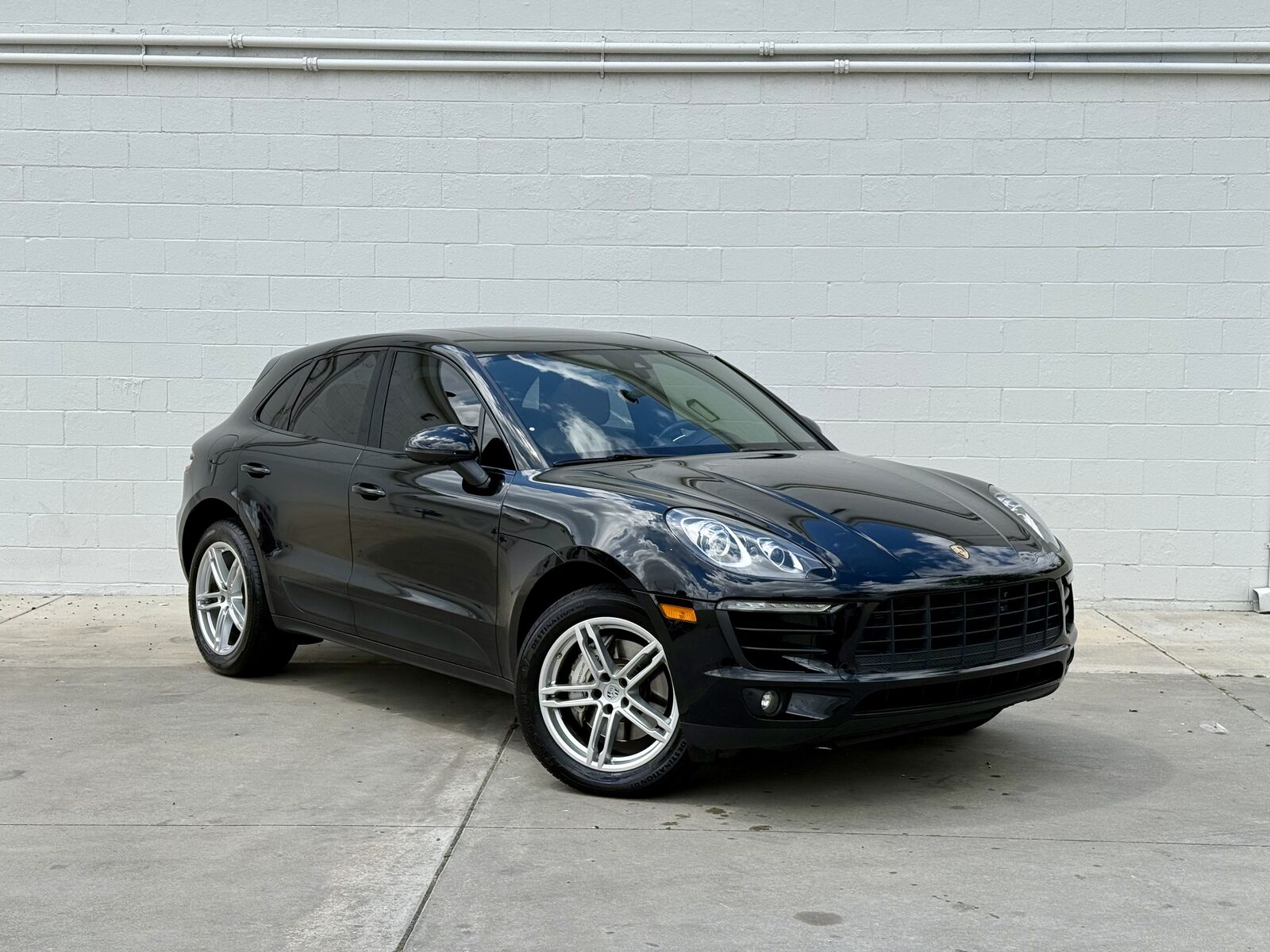 2018 PORSCHE Macan