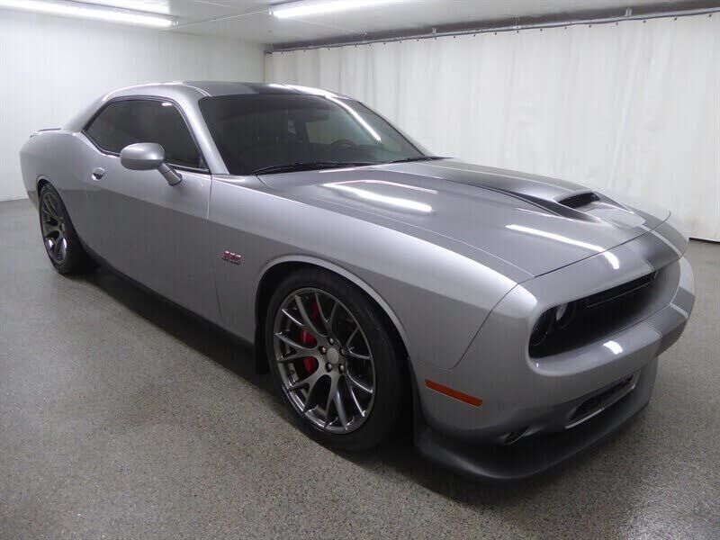 2016 DODGE Challenger