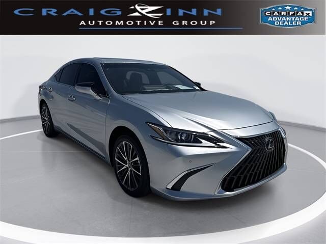 2025 LEXUS ES
