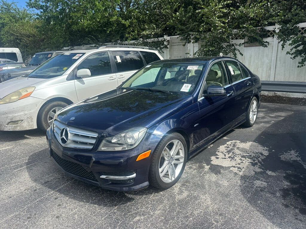 2012 MERCEDES-BENZ C-Class