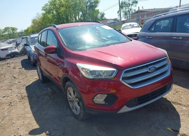 2017 FORD Escape