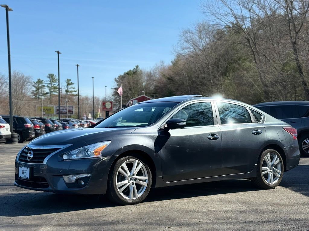 2013 NISSAN Altima