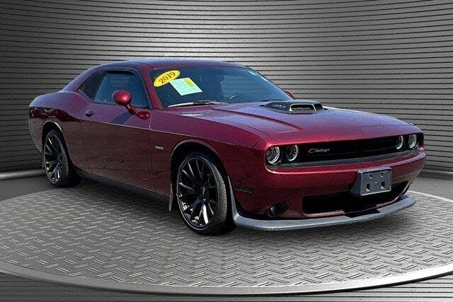 2019 DODGE Challenger