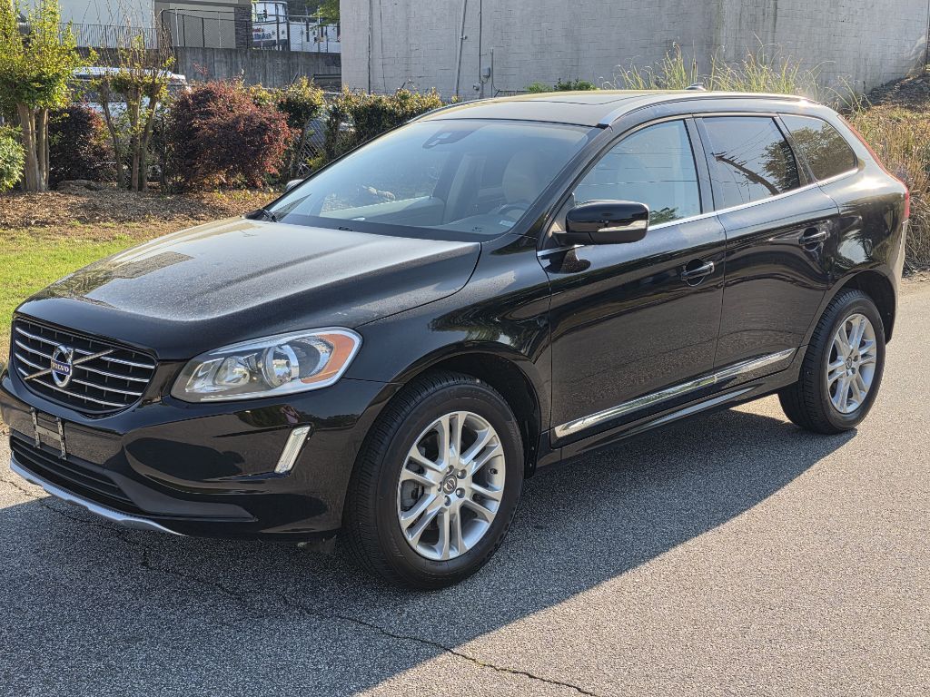 2015 VOLVO XC60