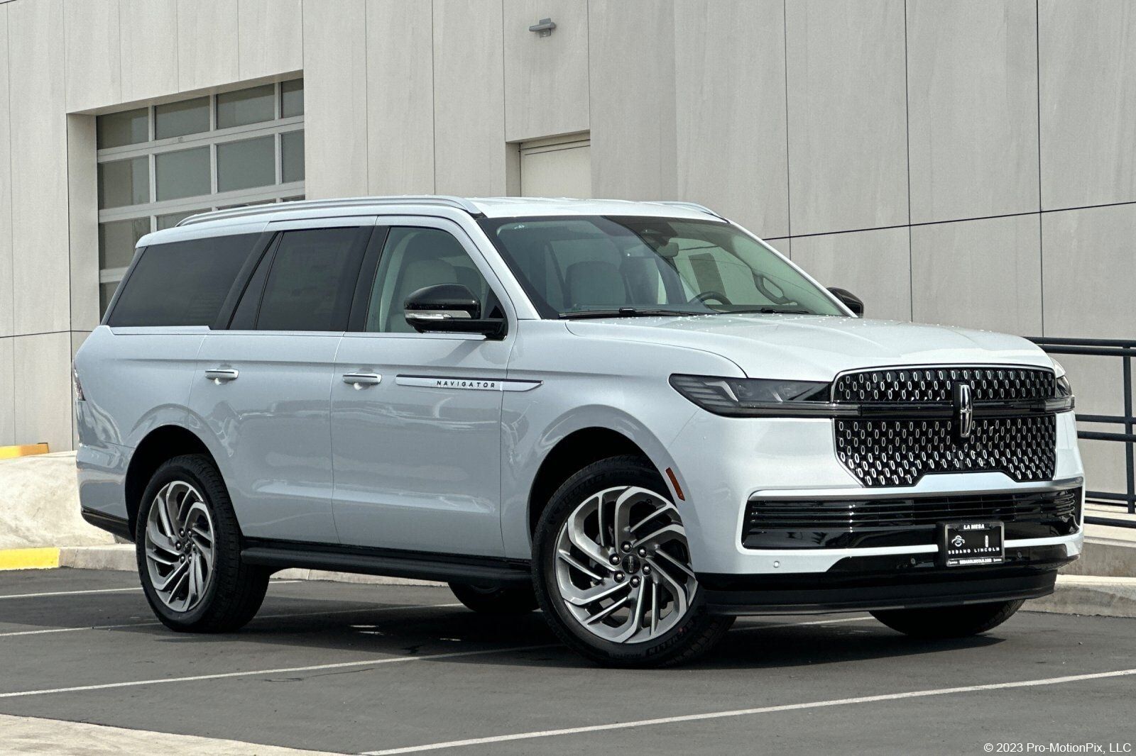 2026 LINCOLN Navigator