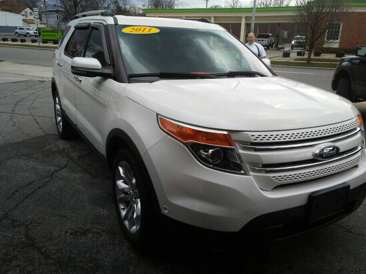 2011 FORD Explorer