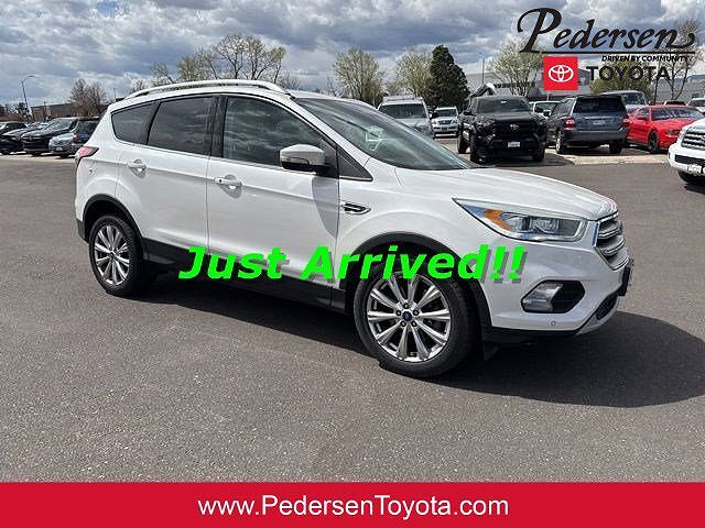 2017 FORD Escape