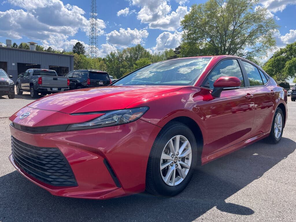 2025 TOYOTA Camry