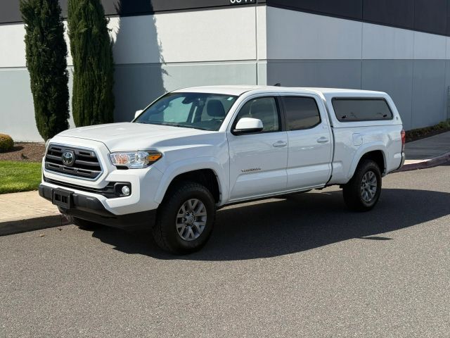2019 TOYOTA Tacoma