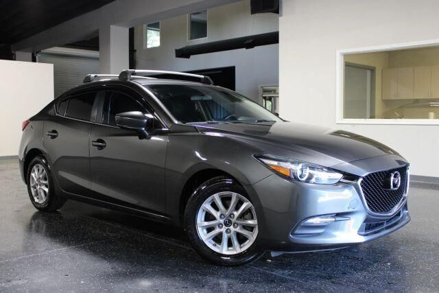 2017 MAZDA Mazda3