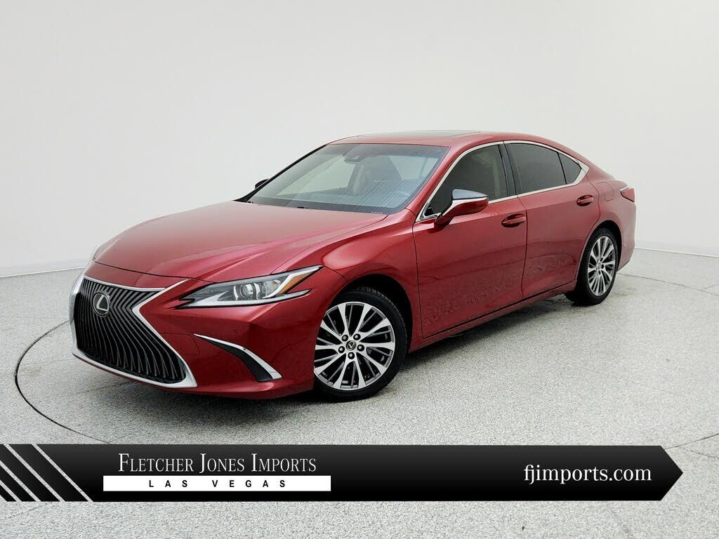 2019 LEXUS ES
