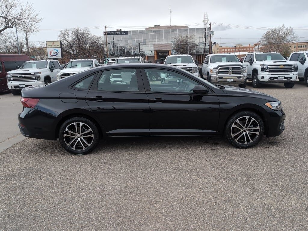 2024 VOLKSWAGEN Jetta