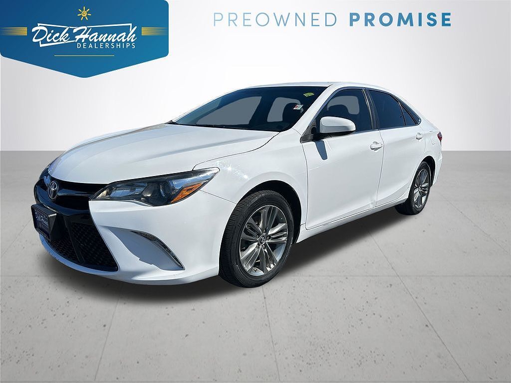 2017 TOYOTA Camry