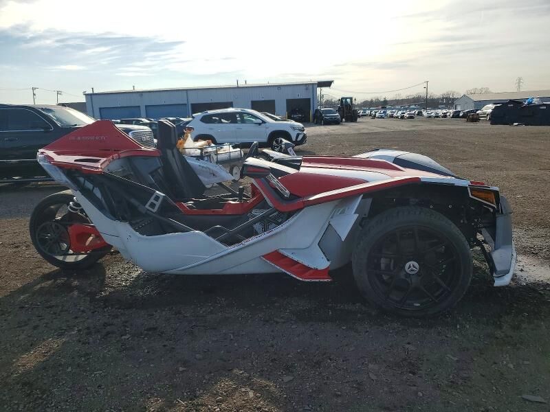 2016 SLINGSHOT Slingshot SL