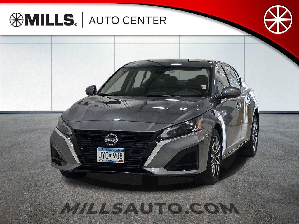 2023 NISSAN Altima