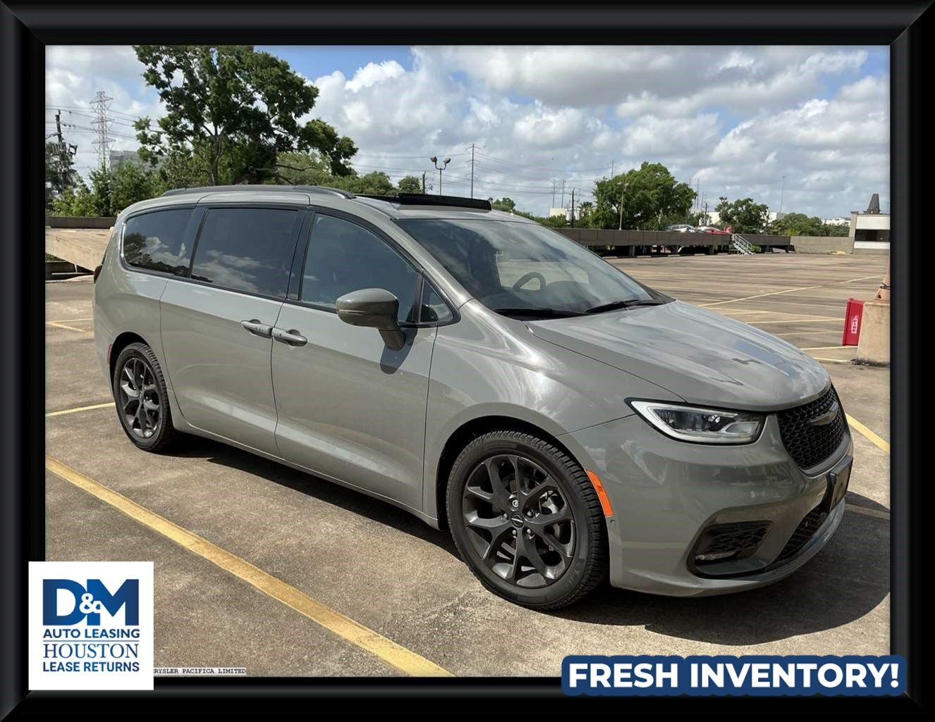 2022 CHRYSLER Pacifica