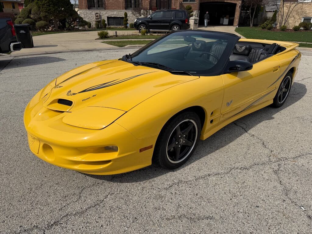 2002 PONTIAC Firebird