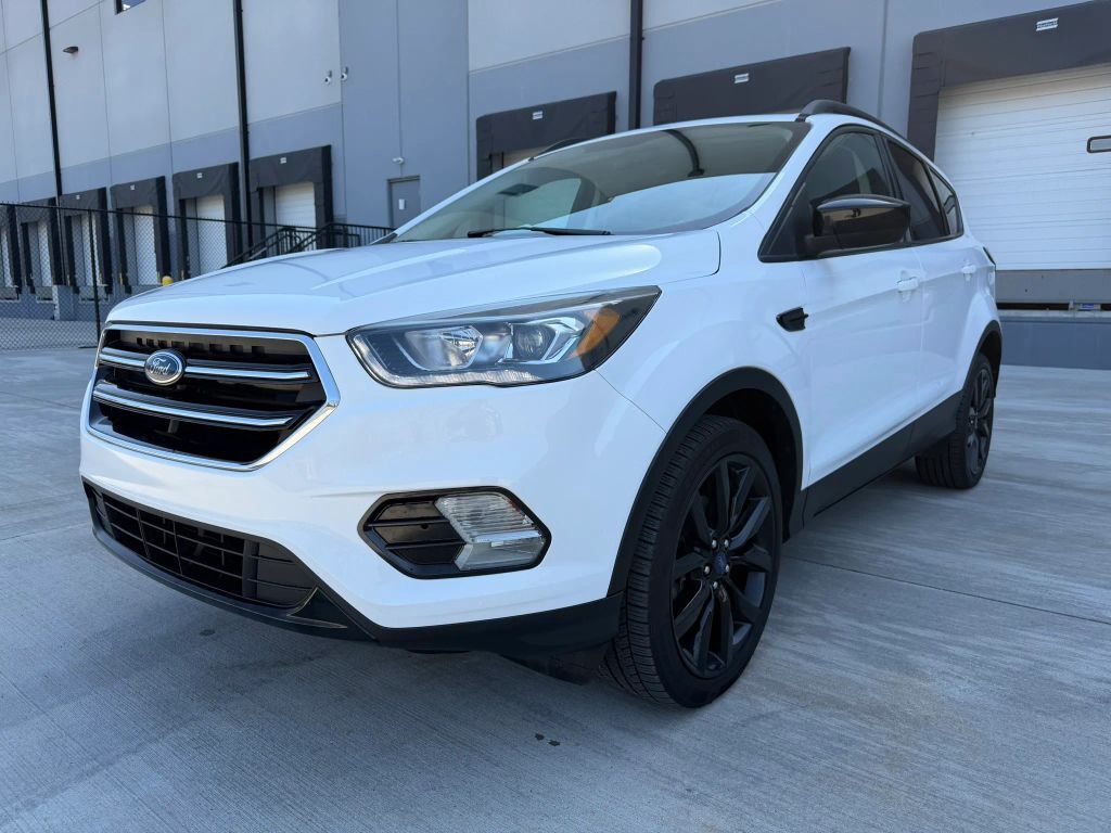 2018 FORD Escape