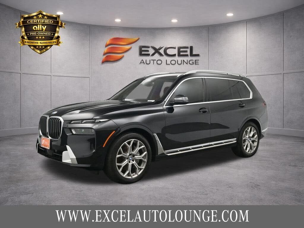 2023 BMW X7