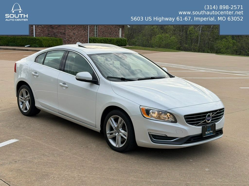2015 VOLVO S60