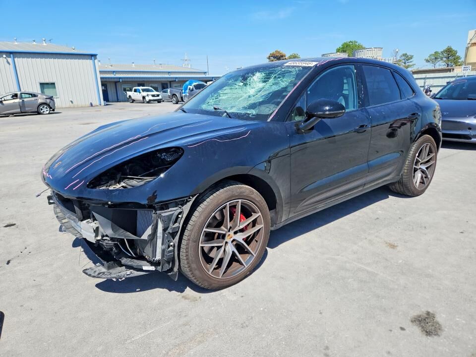 2024 PORSCHE Macan