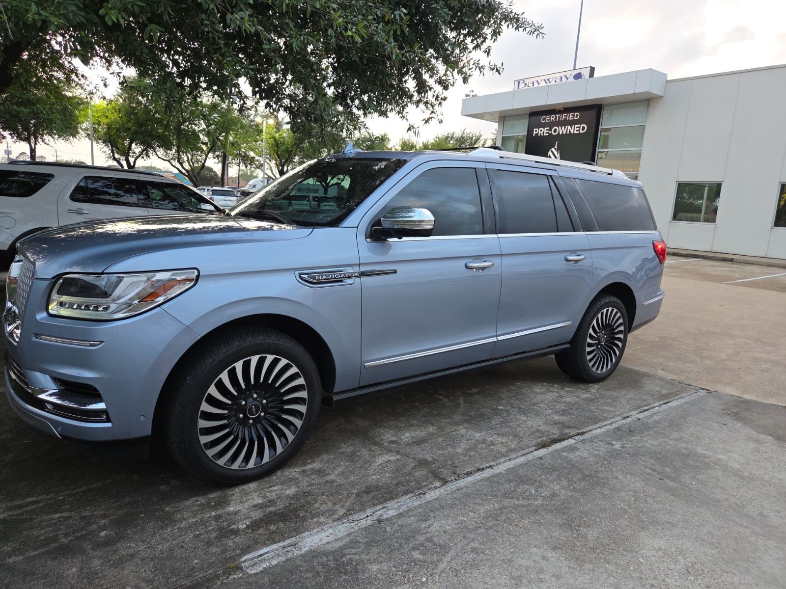 2019 LINCOLN Navigator L