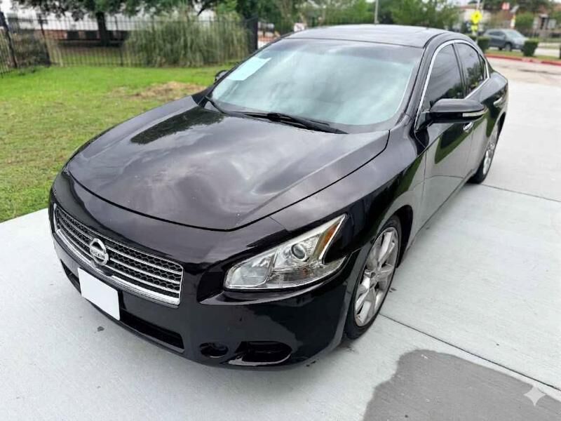 2012 NISSAN Maxima