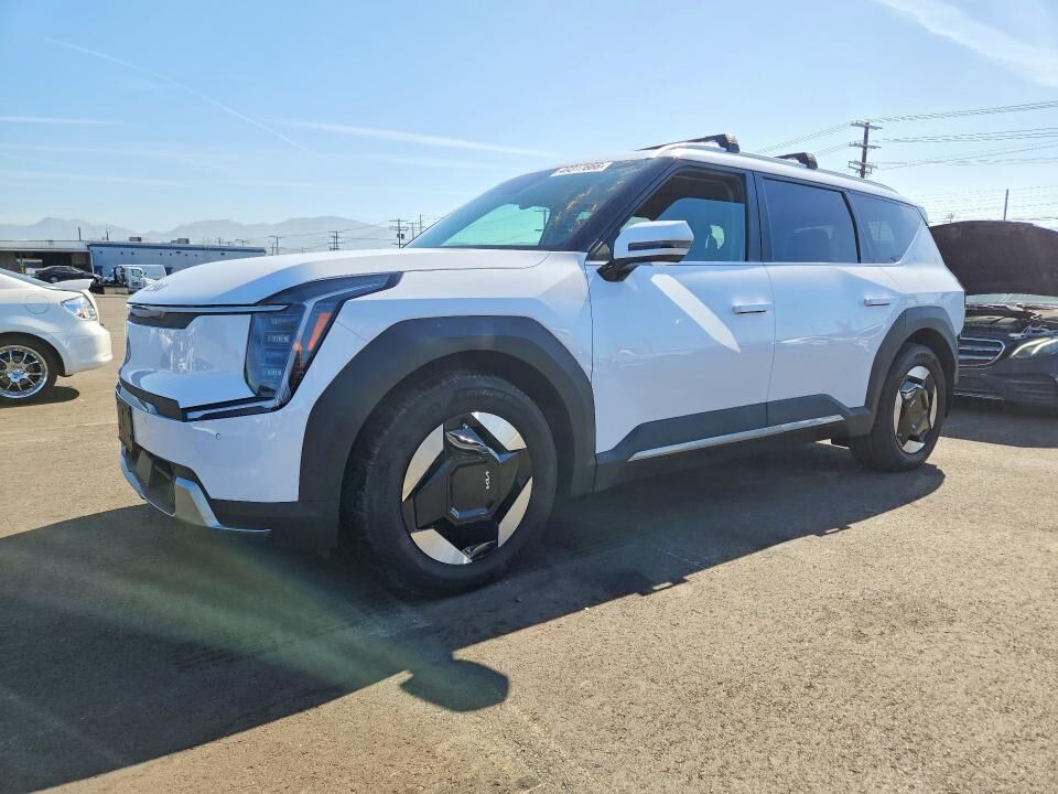 2025 KIA EV9