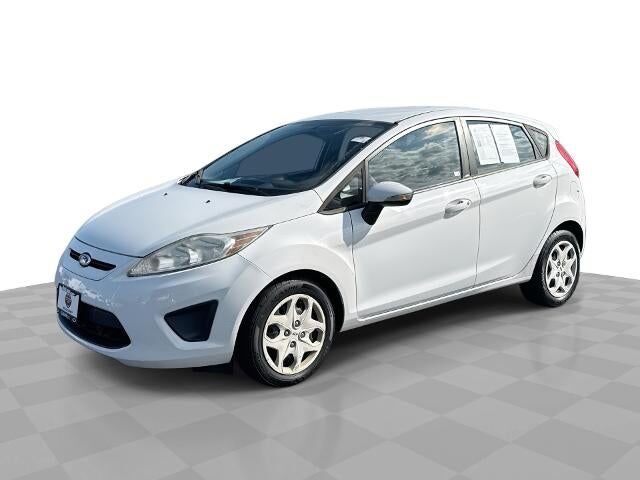 2013 FORD Fiesta