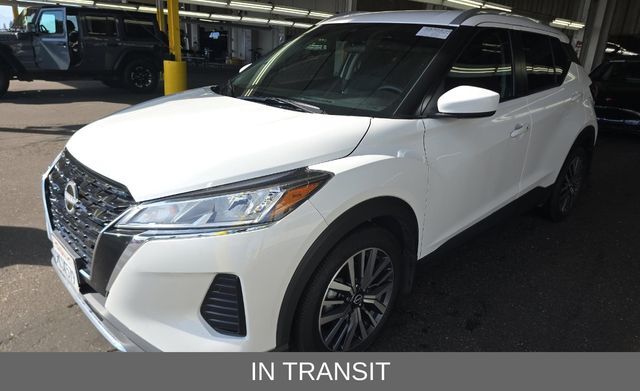 2024 NISSAN Kicks