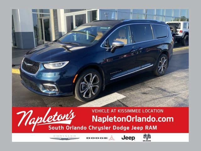2023 CHRYSLER Pacifica