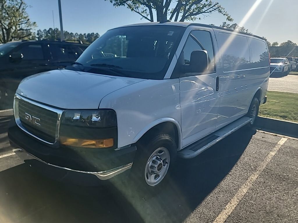 2024 GMC Savana