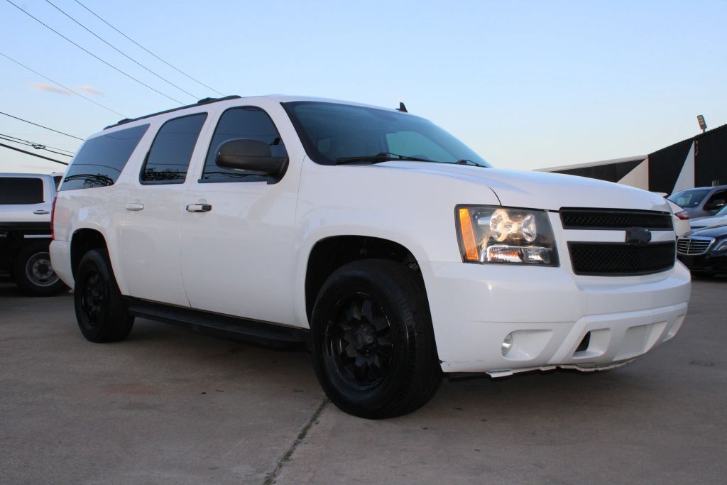 2014 CHEVROLET Suburban