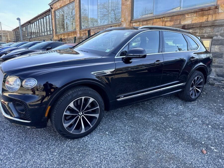 2021 BENTLEY Bentayga V8