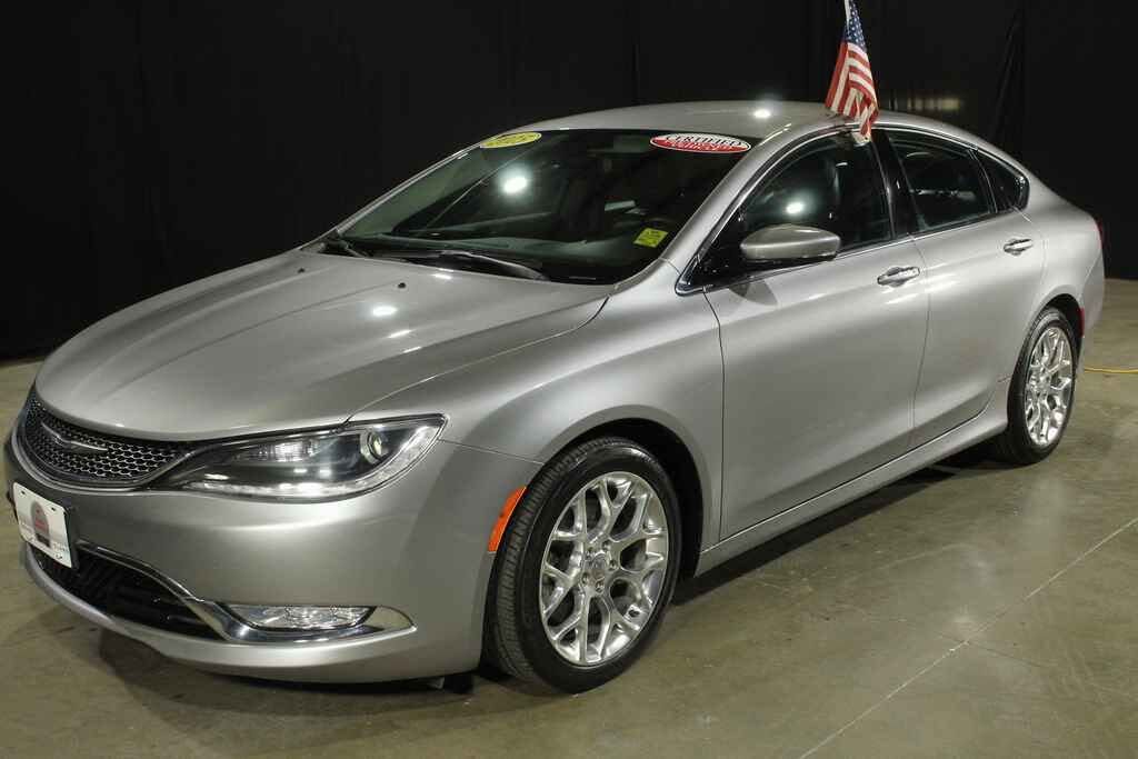 2015 CHRYSLER 200