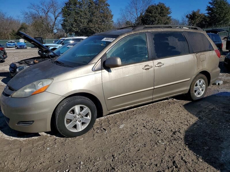 2008 TOYOTA Sienna